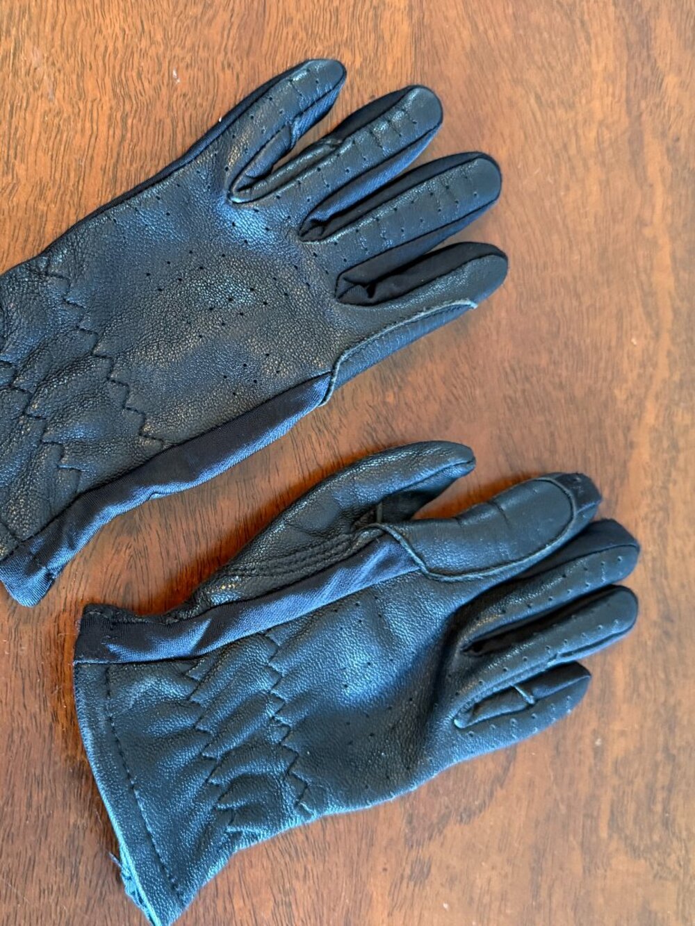 Ovation Children's Leather Riding Gloves Size A Equestrian Horseback Riding